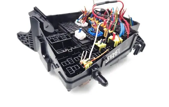 KIA Ceed Fuse module 91201-J7420 39160-37110