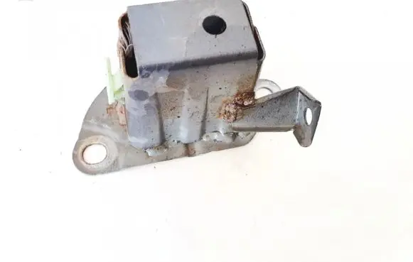 Peugeot 4007 Front bumper mounting bracket