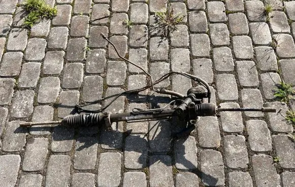 Skoda Roomster (5J) Steering rack