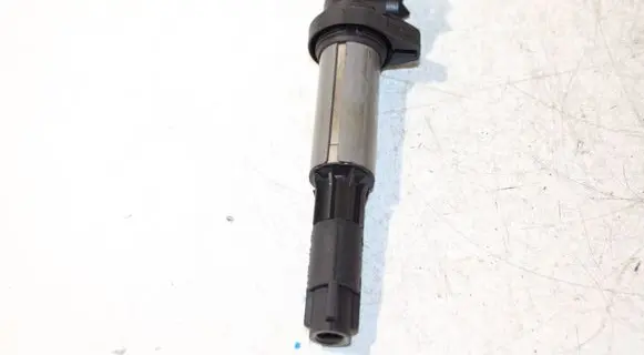 BMW 3 E46 High voltage ignition coil 7594938 1220703201 0221504100