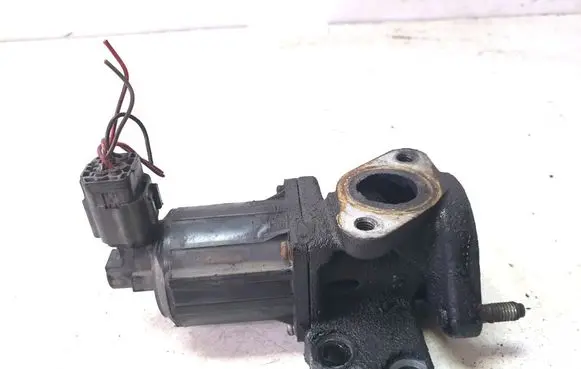 Mazda 5 EGR valve K5T70871