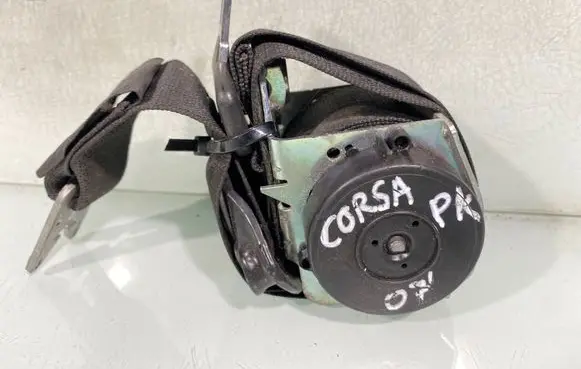 Opel Corsa D Front seatbelt 