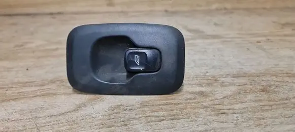 Volvo S60 Electric window control switch 30658696