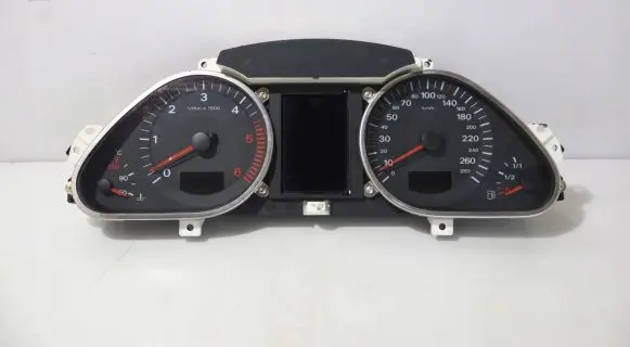 Audi A6 S6 C6 4F Clock 