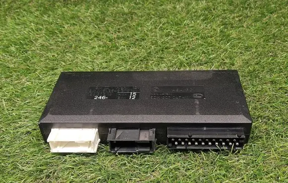 BMW 5 E39 Comfort/convenience module 8372141 61358372141