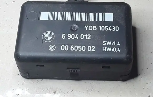 BMW 5 E39 Rain sensor 6904012 00605002