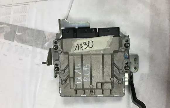 Nissan Qashqai Engine control unit/module ECU