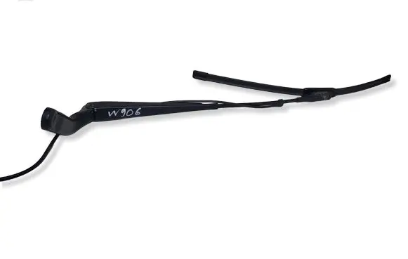 Mercedes-Benz Sprinter W906 Front wiper blade arm A0018205944