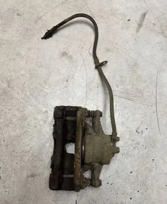 Toyota Corolla Verso AR10 Front brake caliper