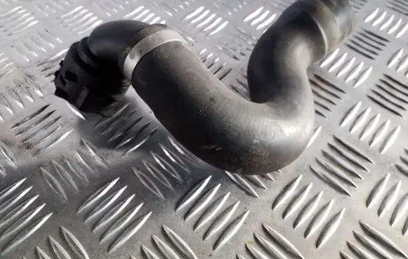 Audi A6 C7 Engine coolant pipe/hose 4G0122101G