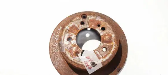 Hyundai Sonata Rear brake disc neventiliuojamas