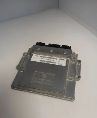 Ford Focus Engine control unit/module 7M5112A650VE 2CGE