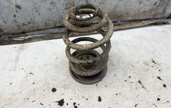 BMW 3 E30 Rear coil spring