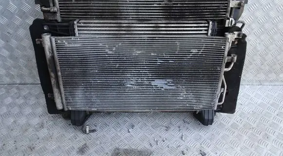 Opel Antara Radiator set 95472582