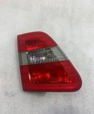 Mercedes-Benz B W245 Tailgate rear/tail lights A1698201564