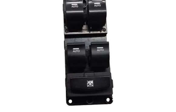 Hyundai i40 Electric window control switch 935703Z550 39R4961000
