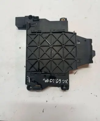 Volvo S80 Engine control unit holder 6G9N17108A 30729835