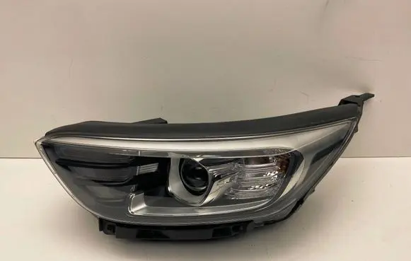 KIA Stonic Headlight/headlamp 92101H8