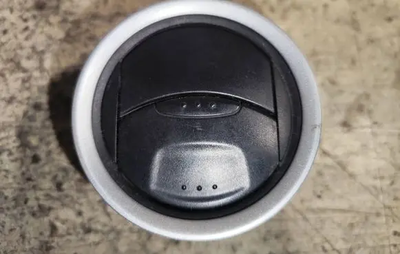 Ford Fiesta Dash center air vent grill 6s6ha018b09