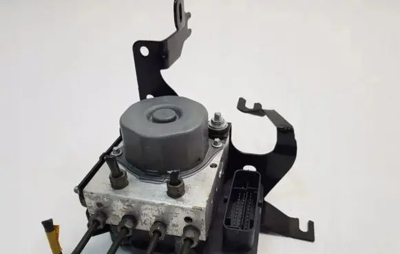 Renault Clio IV Master brake cylinder