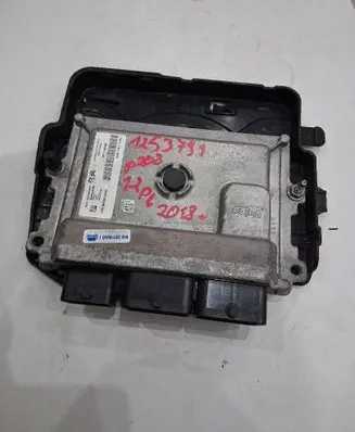 Peugeot 307 Engine control unit/module ECU 9811545080