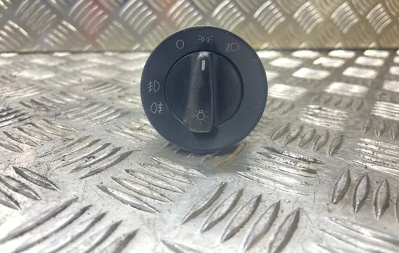 Volkswagen PASSAT B5 Light switch 1C0941531