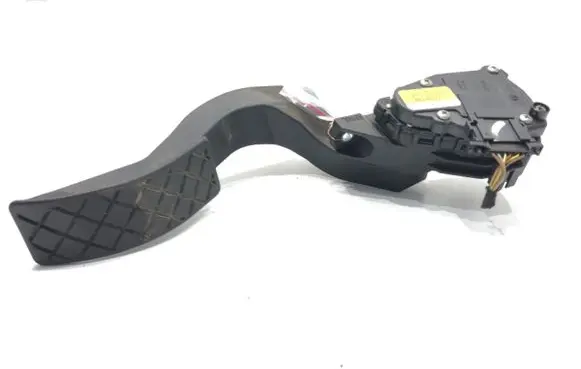 Audi A4 S4 B7 8E 8H Accelerator throttle pedal 8E1723523G