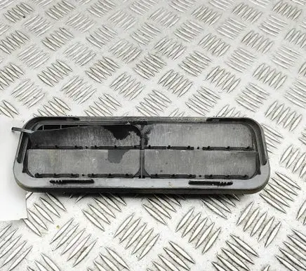 Mercedes-Benz E W238 Quarter panel pressure vent A2058301201