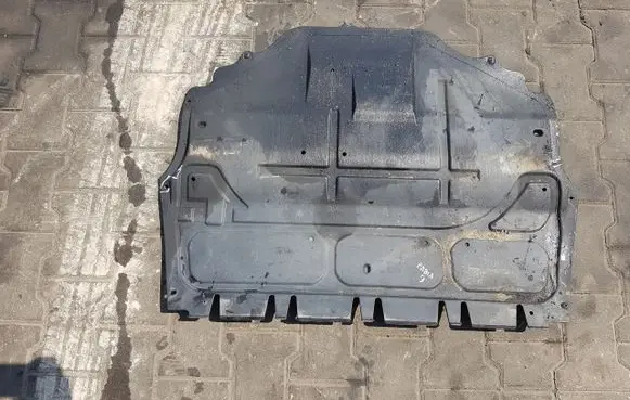 Skoda Fabia Mk3 (NJ) Engine splash shield/under tray 6R0825235E
