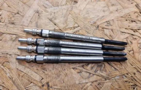 Fiat Grande Punto Glow plug 0250203002