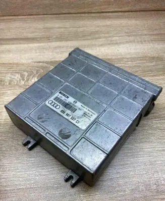 Audi A4 S4 B5 8D Engine control unit/module ECU 8D0907557CX 261203938