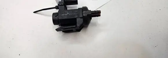 BMW 7 G11 G12 Vacuum valve 8570591 70478502 15T310