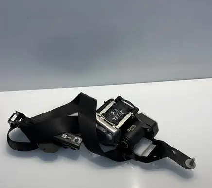 Mercedes-Benz E W212 Front seatbelt A2128600786 2128600786