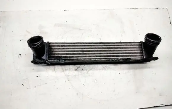 BMW 3 E92 E93 Intercooler radiator 7798788