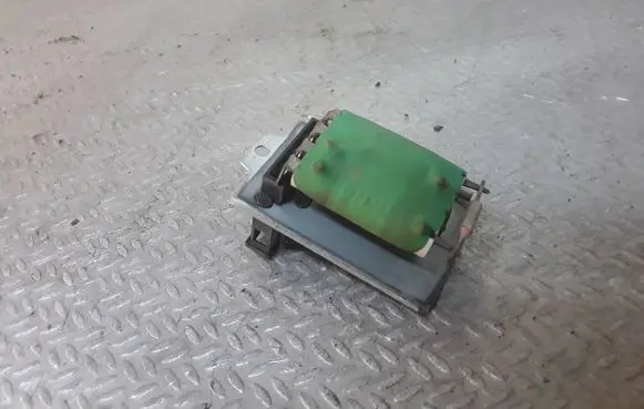 Volkswagen Transporter - Caravelle T4 Heater blower motor/fan resistor 