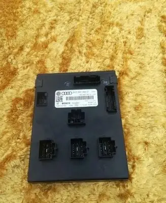 Audi A5 8T 8F Comfort/convenience module 8K0907063D
