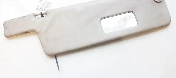 Volkswagen PASSAT B3 Sun visor 357857552