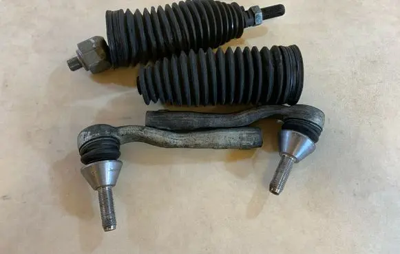 Mercedes-Benz GLE (W166 - C292) Steering tie rod A1663300403 1663380315 A1663380315