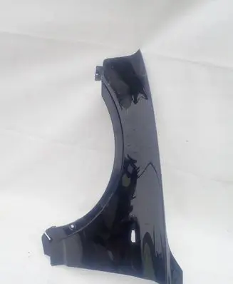 BMW X3 E83 Fender