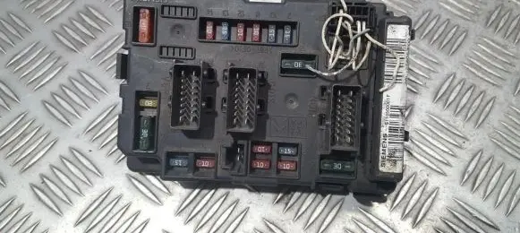 Citroen C5 Fuse box set 9641258080 9641258080-00