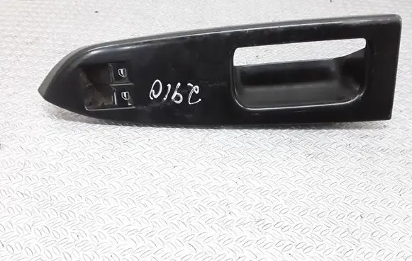 Volkswagen Touran I Electric window control switch 1T1867371E