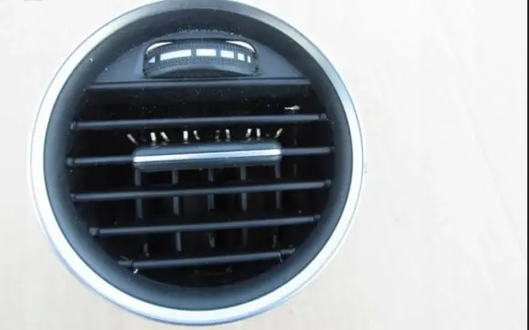 Mercedes-Benz C W204 Dashboard side air vent grill/cover trim A2048306254