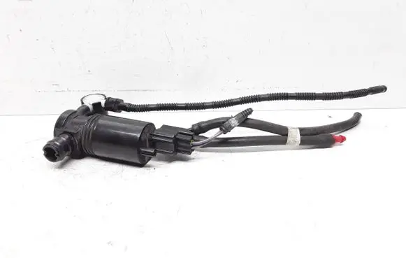 Volvo V40 Windscreen/windshield washer pump 1026810 120927A