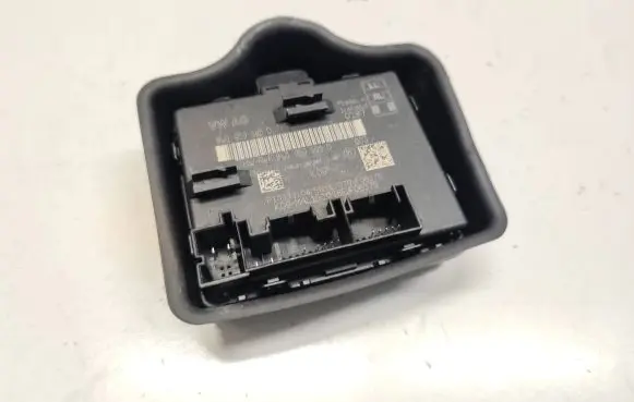 Audi Q5 SQ5 Door control unit/module 8W1959595D