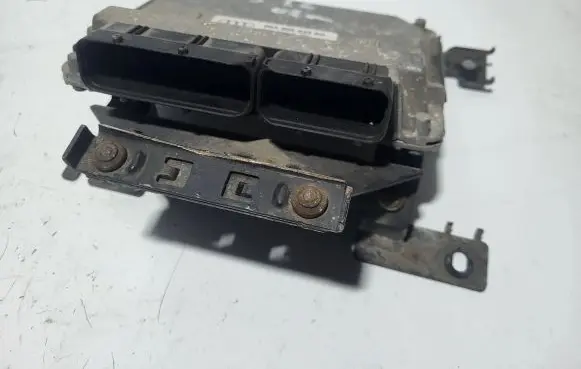 Audi A3 S3 8L Engine control unit/module 06A906033BD 06A906033B 5WP4015302