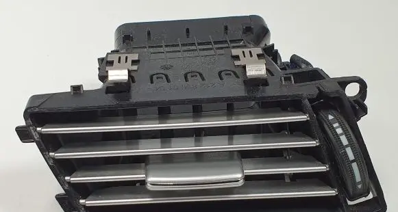 Mercedes-Benz E W212 Dashboard side air vent grill/cover trim A2128300154