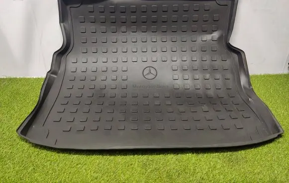 Mercedes-Benz C W205 Rubber trunk/boot mat liner A2058140141