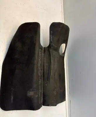 Skoda Kamiq Other engine bay part 2Q0825469