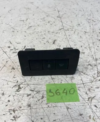 Citroen C3 ESP (stability program) switch 9684157677