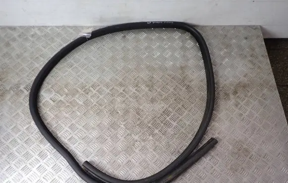 Jaguar F-Pace Front door rubber seal 